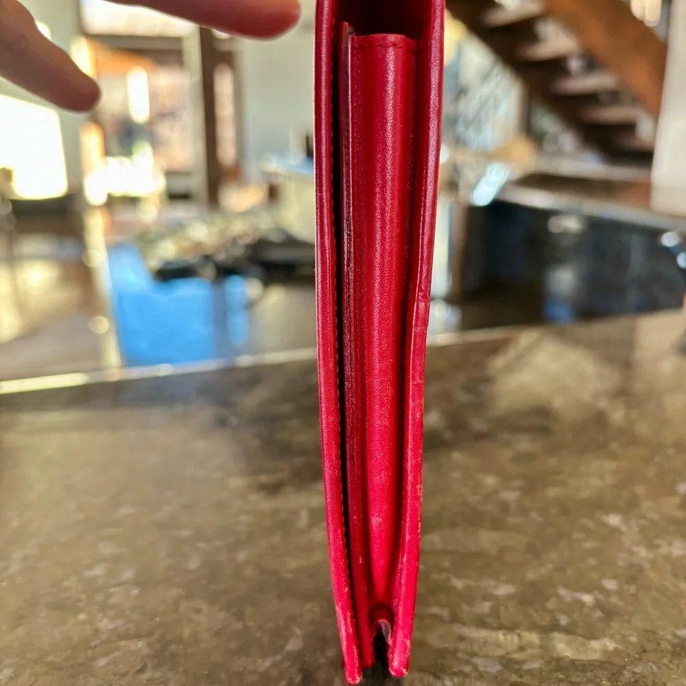 GUCCI Red GG Monogram Canvas Pen/Pencil Case Luxury Desk Accessory
Made in Italy - Picture 10 of 16